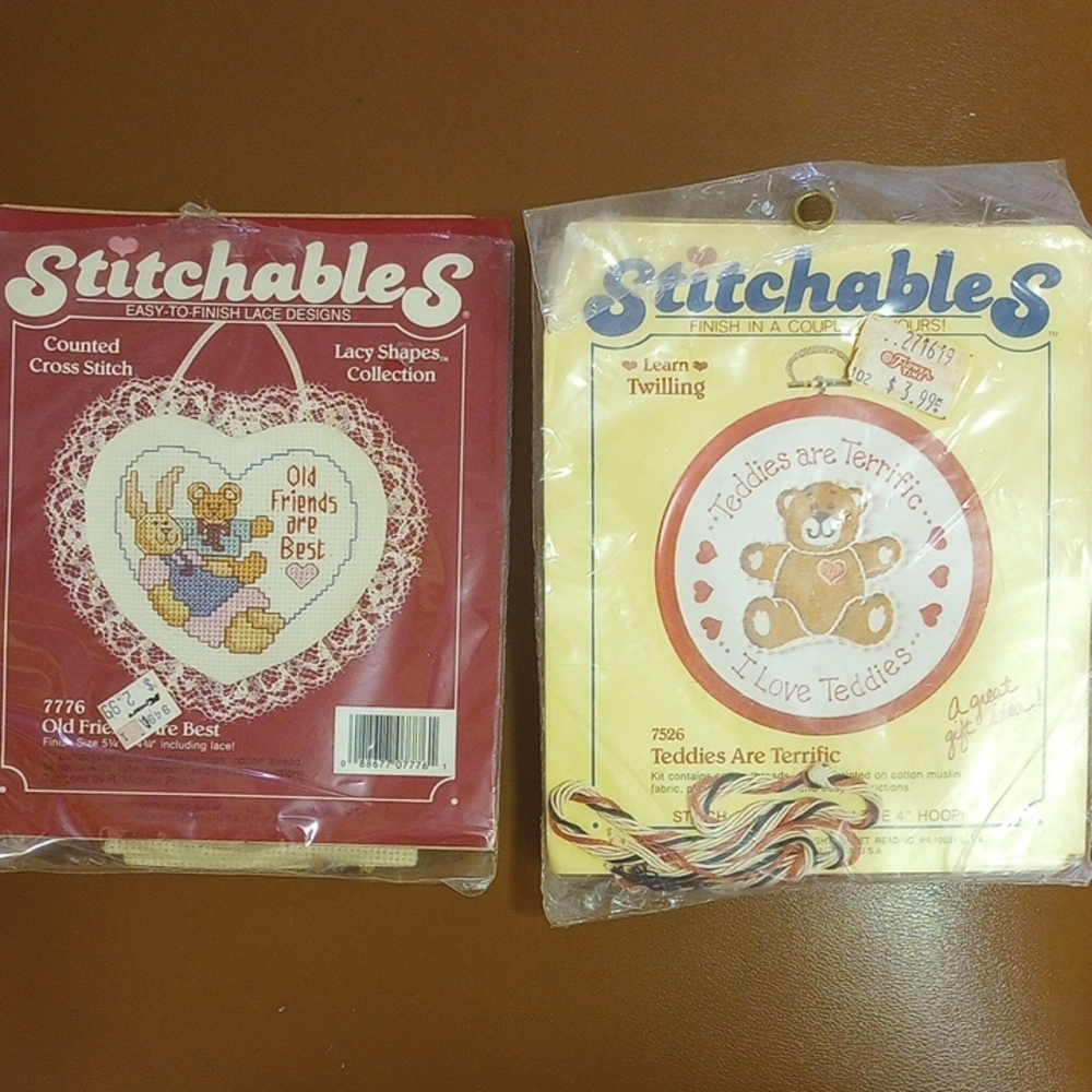 Lot of 2 Stitchables Embroidery Kits: Counted Cross Stitch & Twilling